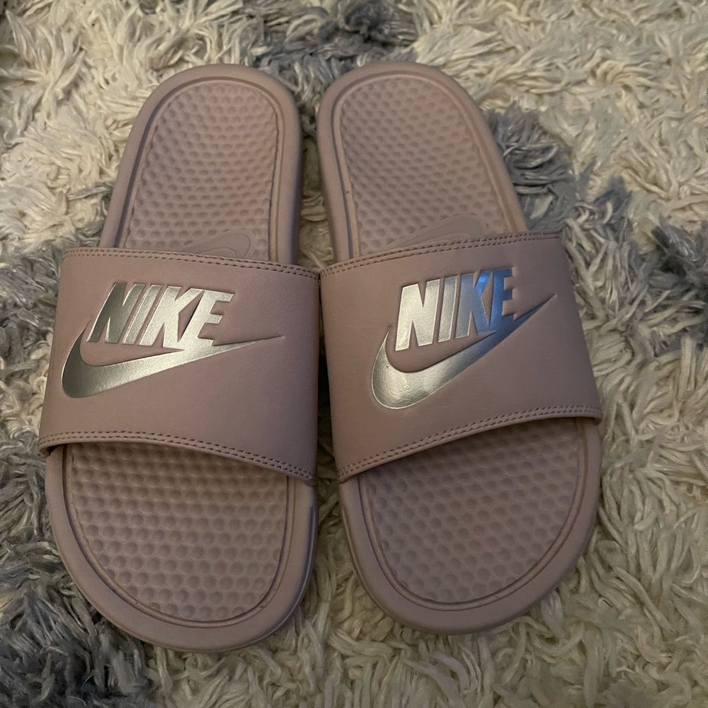 Nike slides